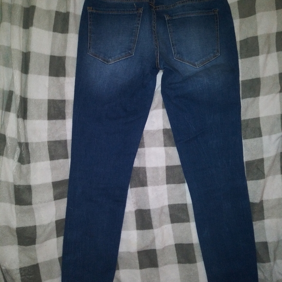 Aeropostale Size 2 Low Rise Skinny Jeans - Picture 5 of 7